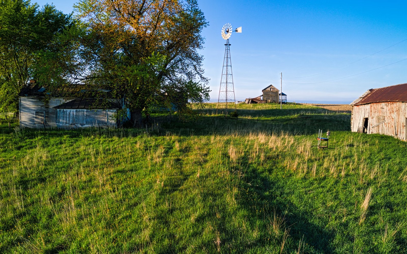 Mineral interest rights and burdens
