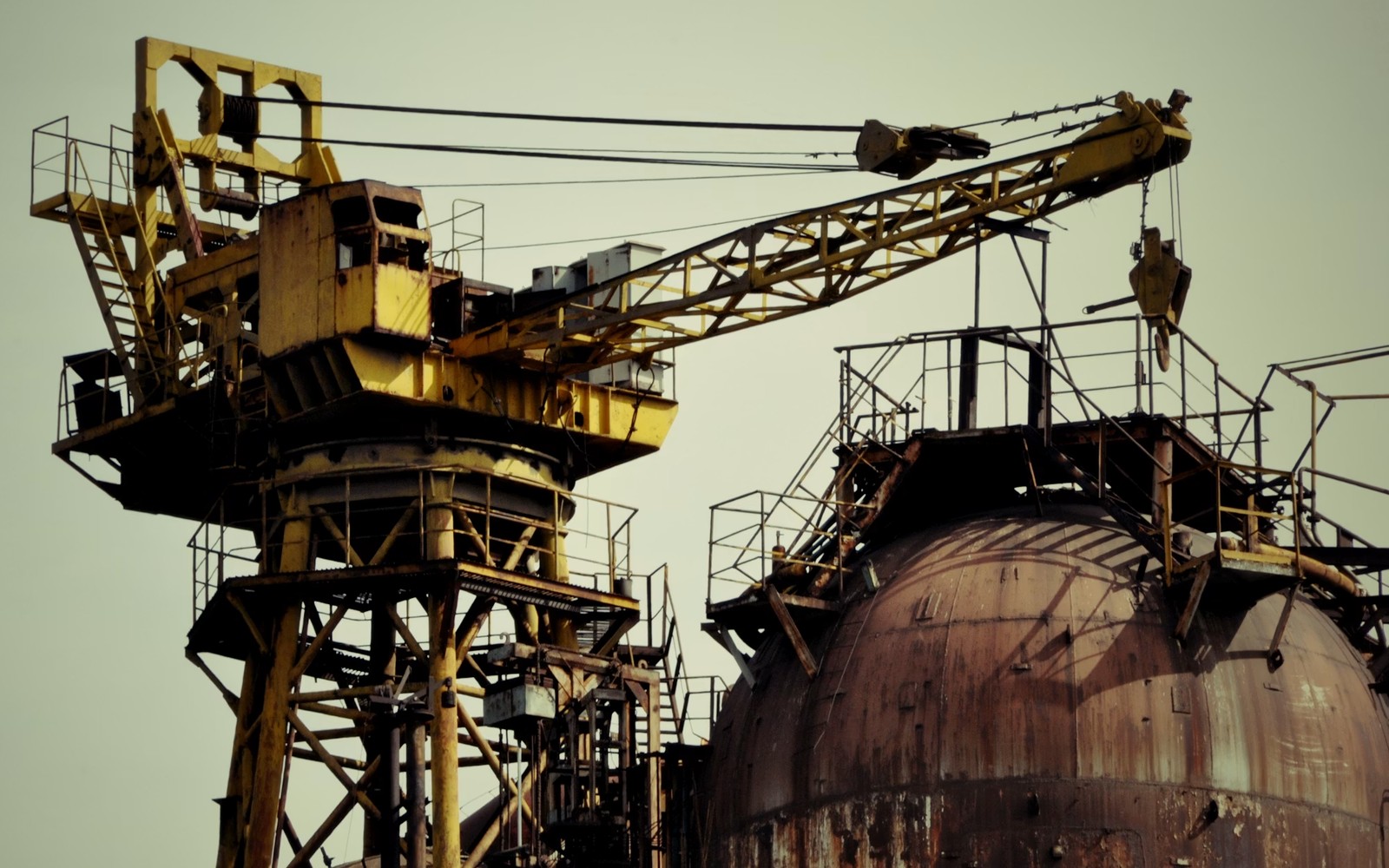 Surface vs. Mineral Estate